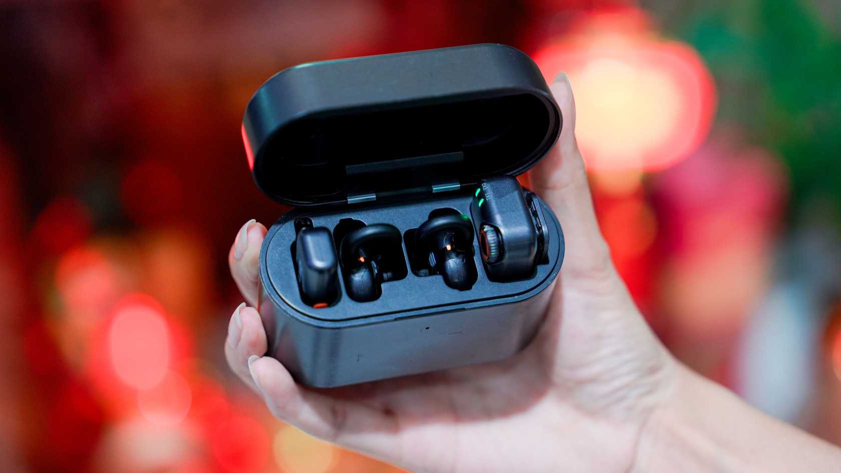 Pixel Buds научились слушаться Gemini: шумоподавление и эквалайзер голосом