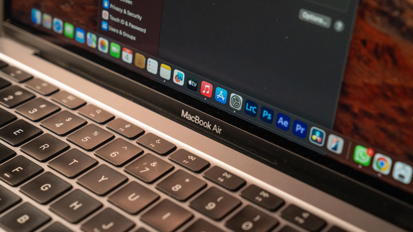 RemoveMacAI снимает Apple Intelligence с Mac и освобождает 12 ГБ