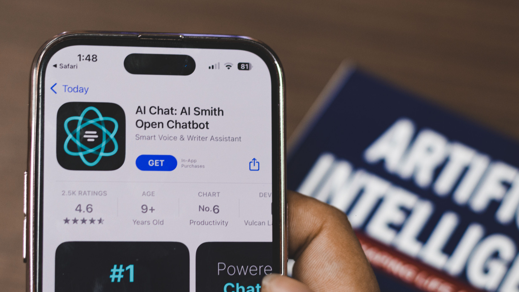 Grok Bot на iPhone и Mac перешёл на Claude Opus 5.5